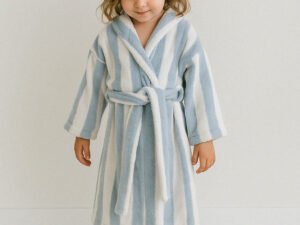 Sew Your Own Cozy Kids Bathrobe! Sewing Pattern & Tutorial PDF – 6 Sizes (2–12 Yrs), Easy Step-by-Step Guide with Photos – Fun DIY Project