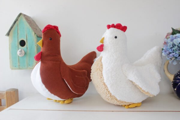 Hen Pillow Sewing Pattern | PDF Pattern & Photo Tutorial